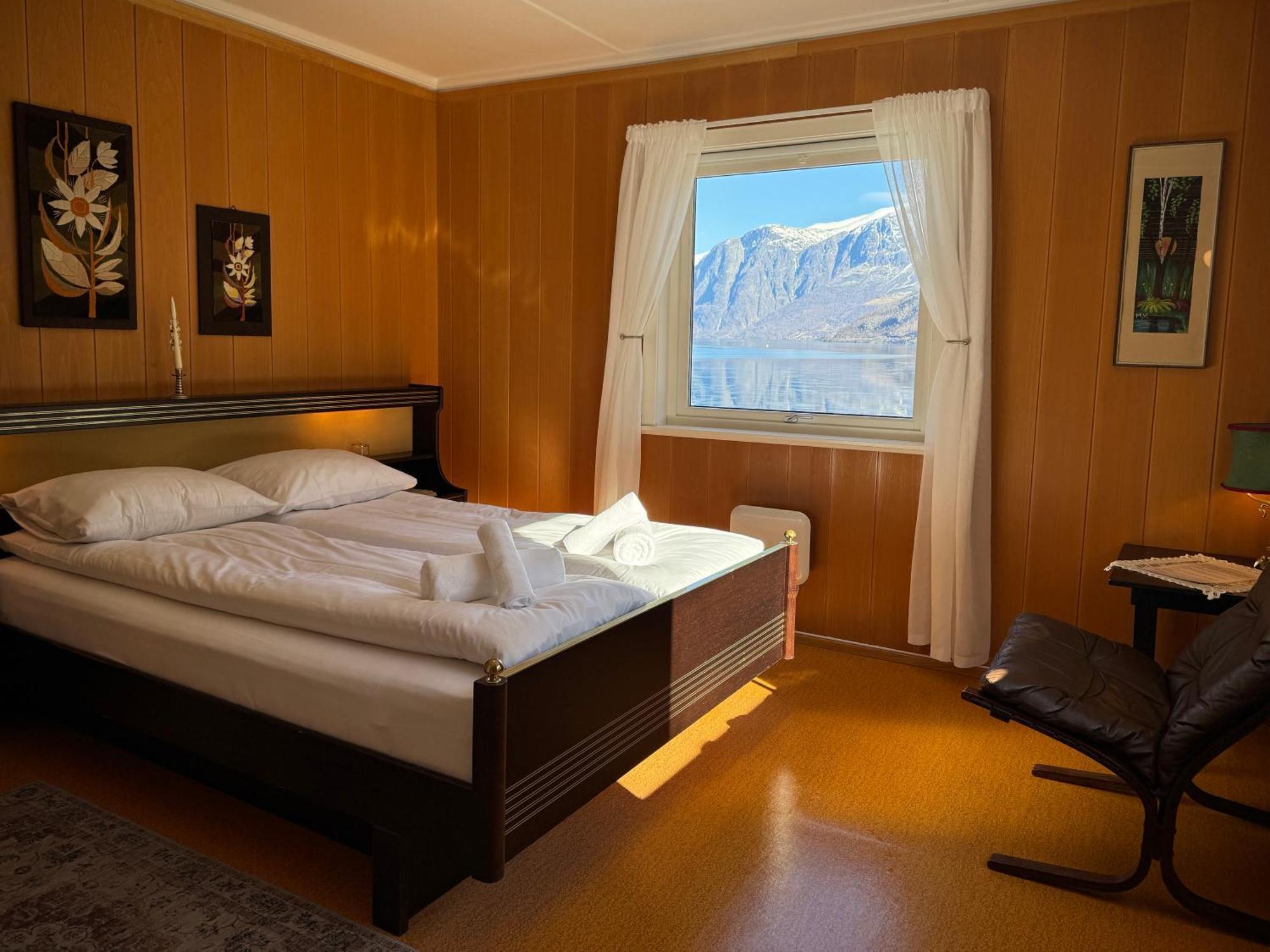 Svingen Guesthouse - Panoramic Fjord Views In ฟลอม ภายนอก รูปภาพ